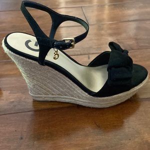 Guess women size 7 wedge sandal